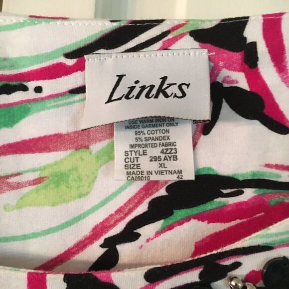 Links Floral Top  - Picture 3 of 4